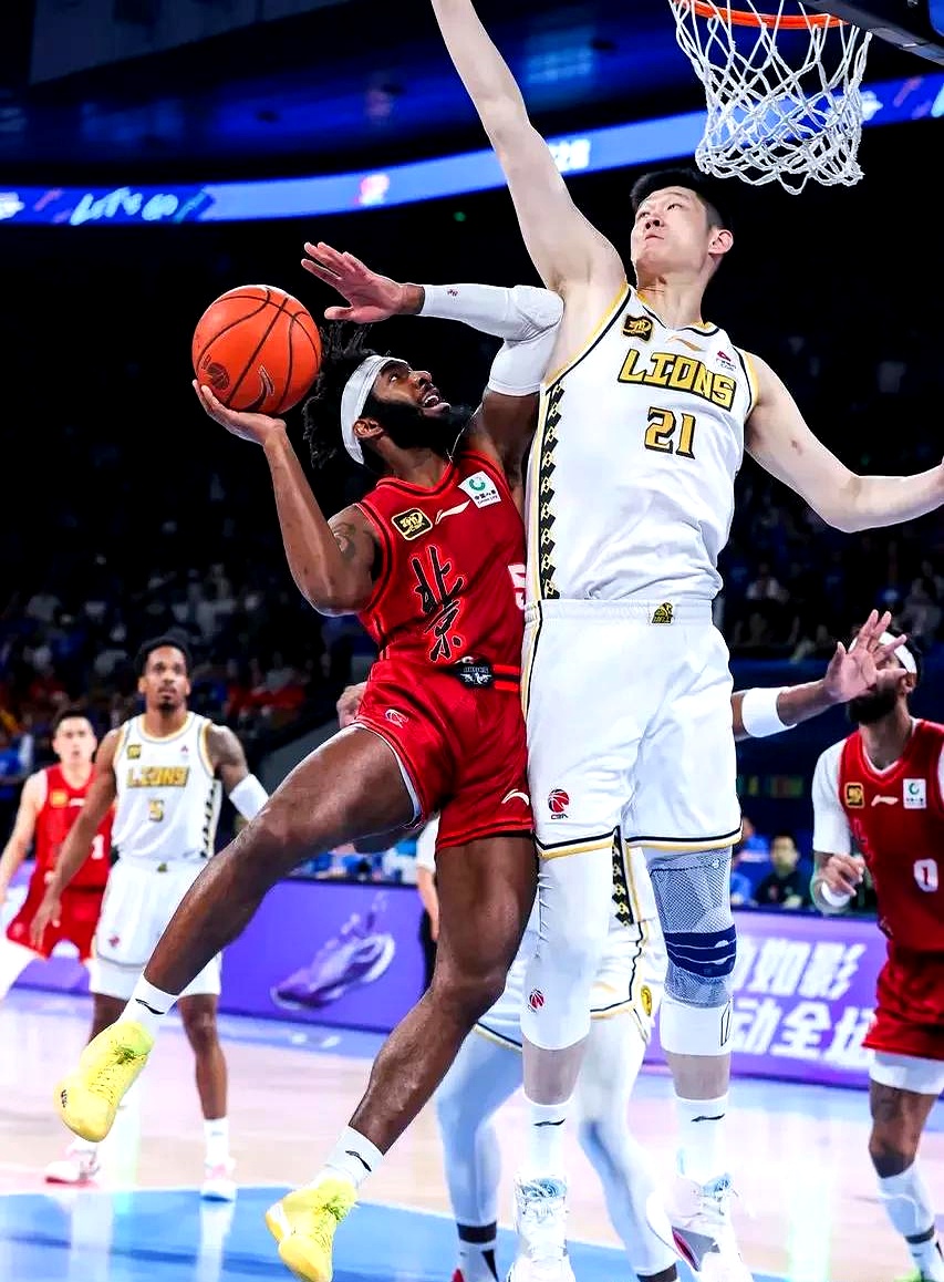 开云app -加时末段体能课后，广厦男篮防线松动备战社区盾，管理层满意，数据趋势出现新变化的简单介绍