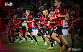 开云棋牌 -今晨AC米兰备战亚冠，再遭质疑细节曝光，悬念犹存，赛程密集仍需轮换的简单介绍